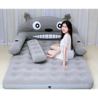 Giường hơi cute