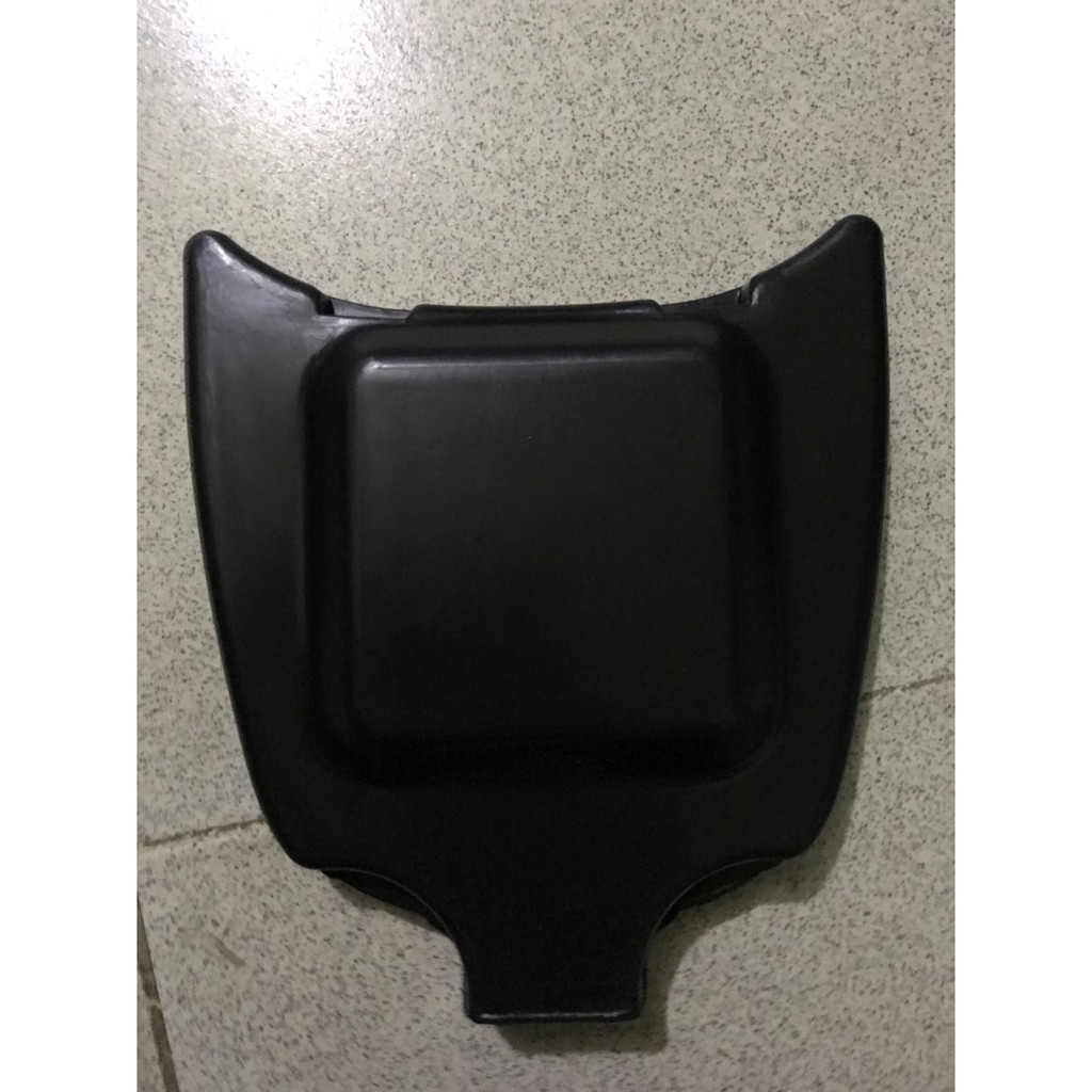 Nắp mũ nhựa che bình ắc quy CHALY
