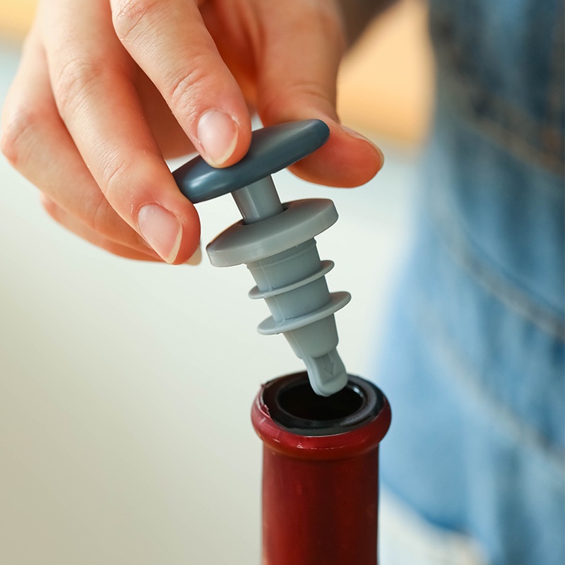 Set 2 Nắp Silicone Đậy Chai Rượu Vang Chống Bụi Tiện Dụng