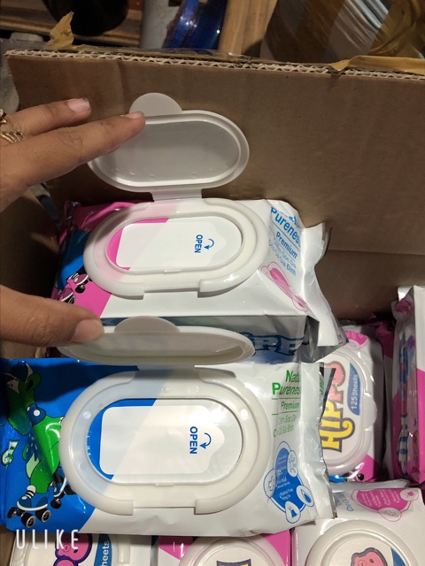 Khăn ướt em bé Hippo giấy dai mịn 125 tờ/1 gói