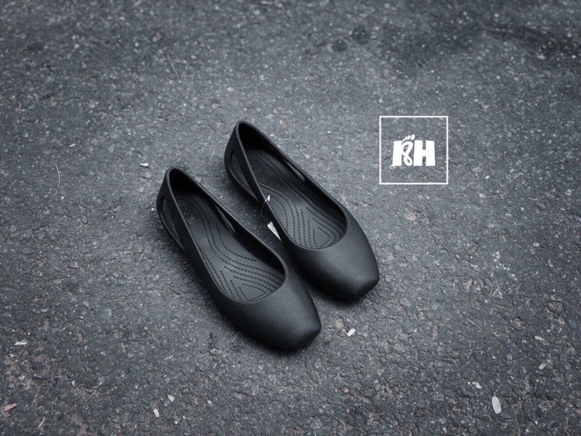 GIÀY BÚP BÊ CROSS LAURE SLOANE FLAT- MÀU ĐEN