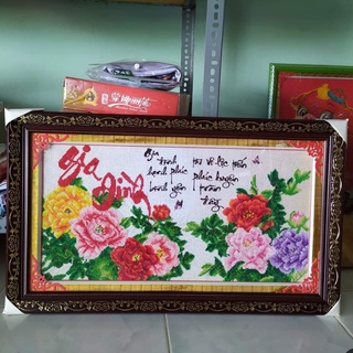 Tranh đính đá gia đình hoa mẫu đơn đính sẵn