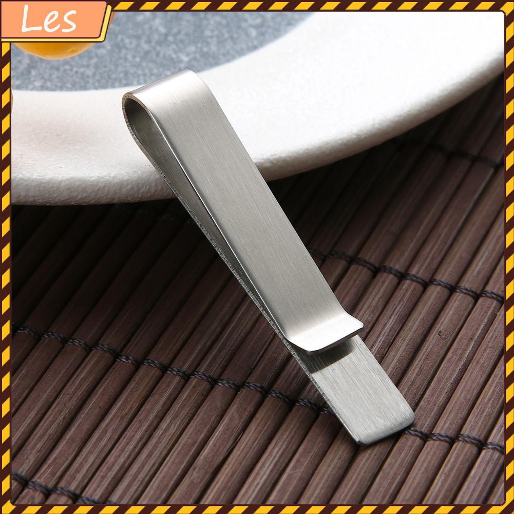 Kẹp thẻ bằng kim loại nhỏ gọn tiện dụng