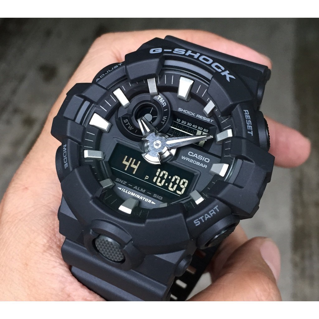 ĐỒNG HỒ NAM G-SHOCK GA-700-1B - FULL BLACK - MÀU TRUYỀN THỐNG