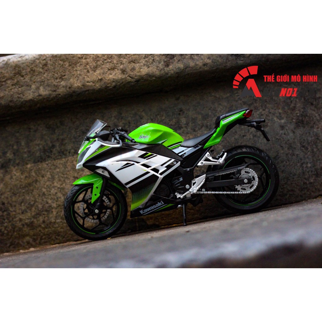 MÔ HÌNH KAWASAKI NINJA 300 WHITE GREEN 1:12 AUTOMAXX CÓ HỘP 5759