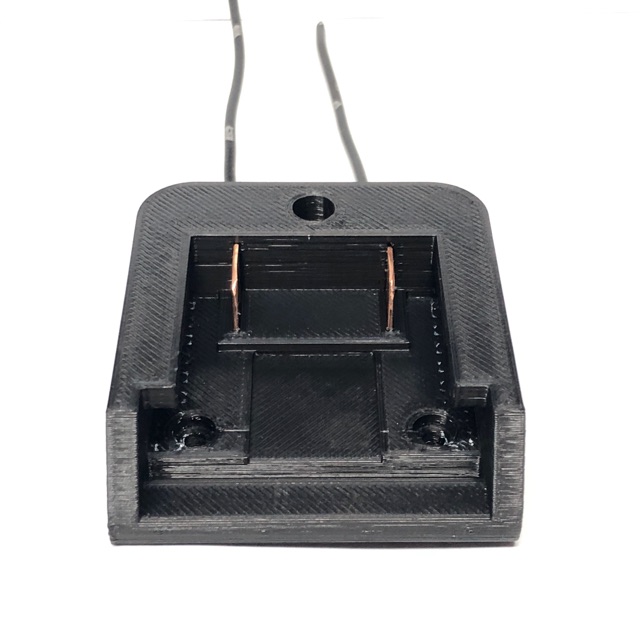 Đế pin dewalt 10.8v/ 12v.
