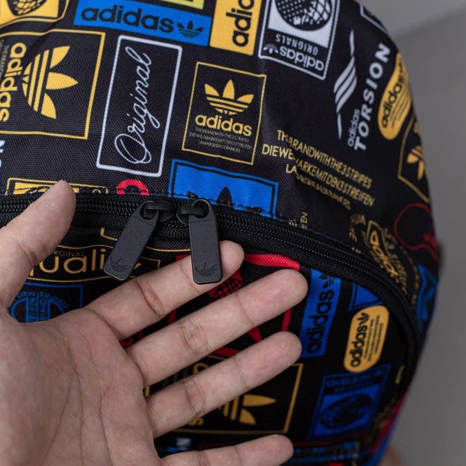 Balo đi học Adidas Originals Classic Trefoil Graphic AZ0280 Backpack hoạ tiết nổi bật