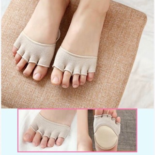 Tất xỏ ngón đệm chân, phụ kiện guốc và giày