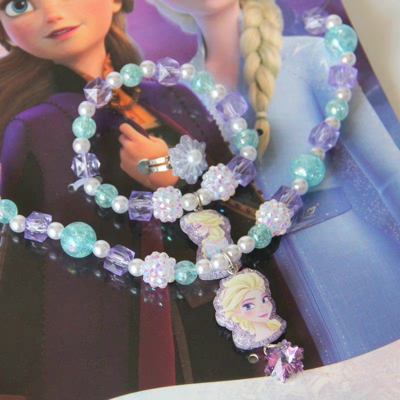 Set trang sức Frozen 3 gồm vòng cổ, vòng tay và nhẫn cho bé yêu