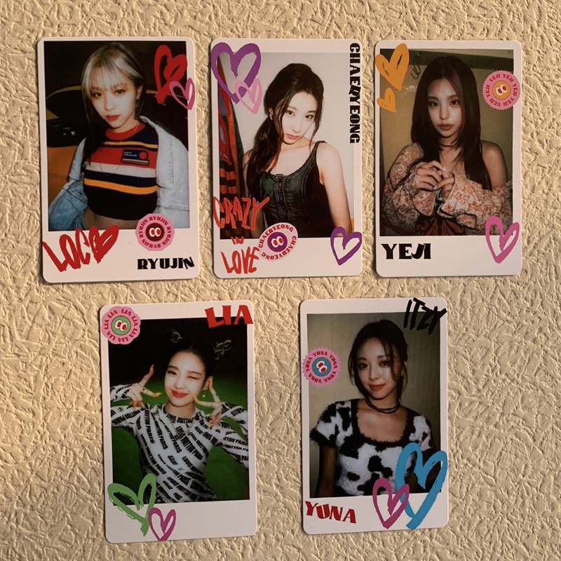 Set 5 Tấm Thẻ Ảnh Lomo In Hình Nhóm Nhạc Kpop Itzy Crazy In Love