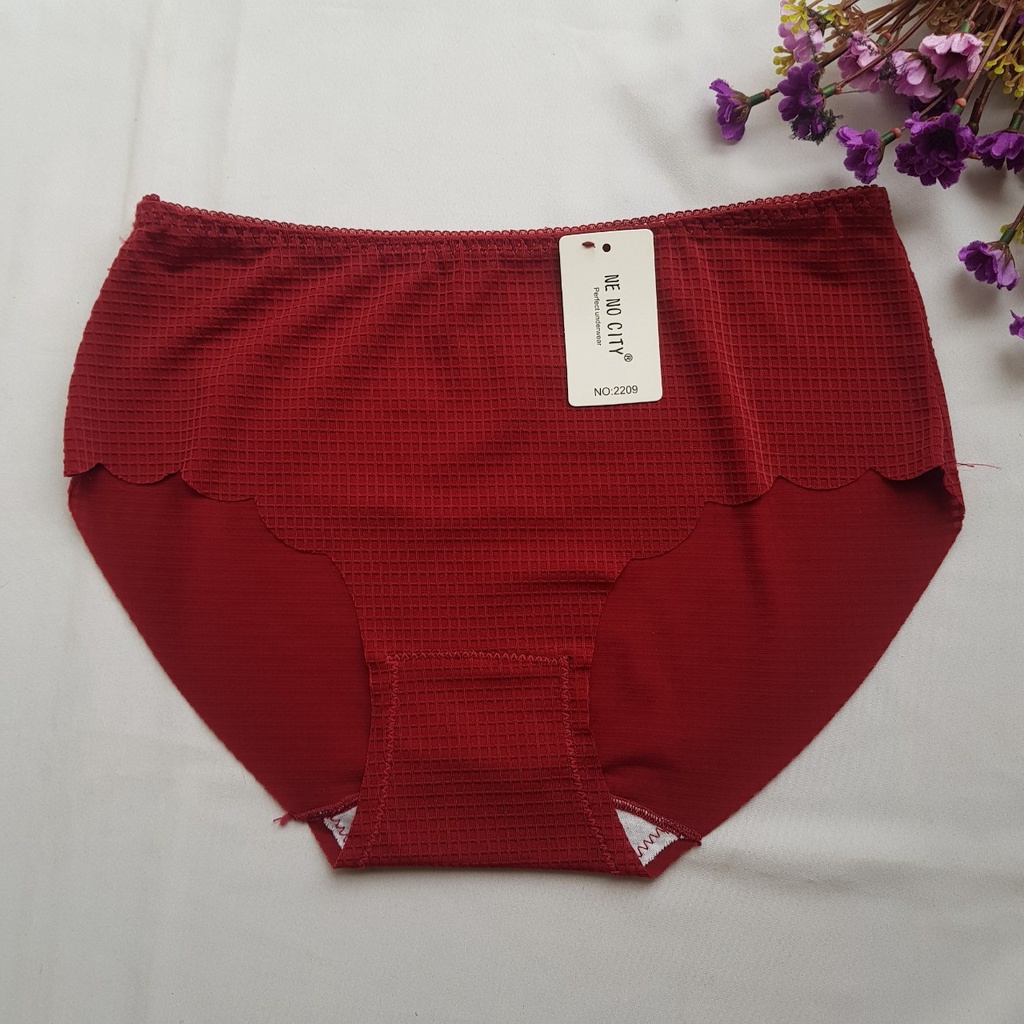 Quần lót nữ dạng đúc