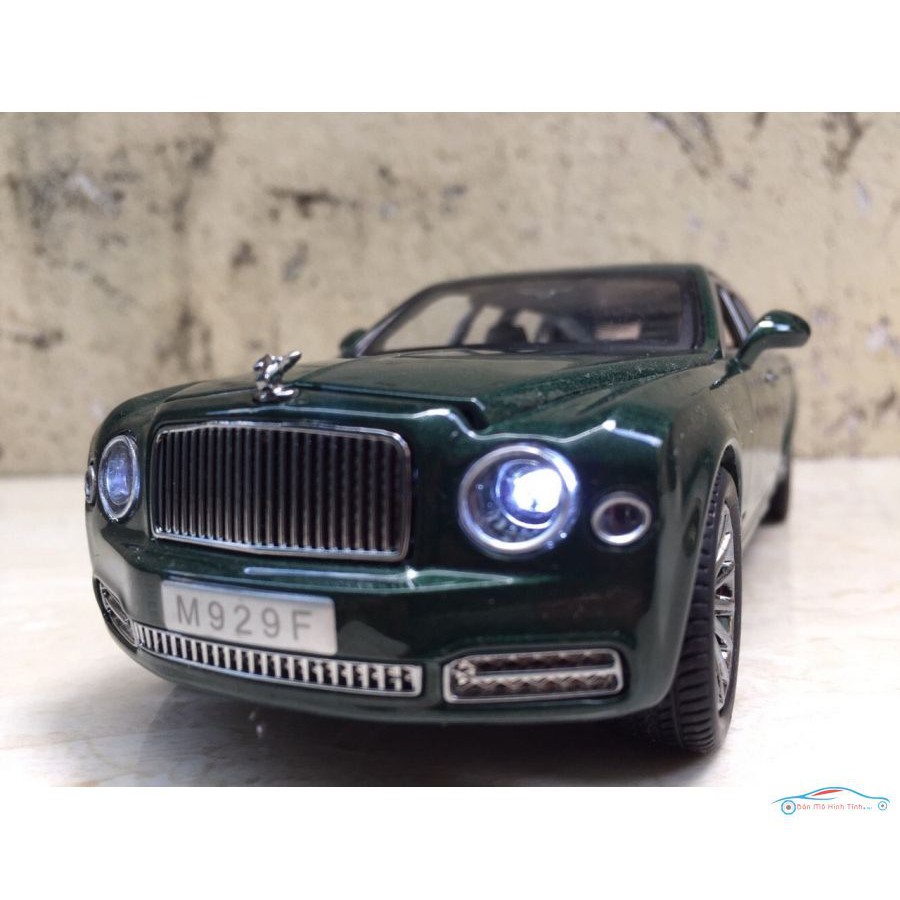 ​Mô hình xe Bentley Mulsanne Grand Limousine tỷ lệ 1:24