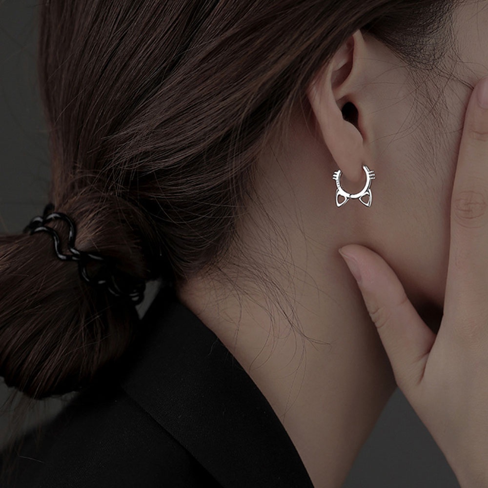 Khuyên Tai Hình Mèo Dễ Thương Xinh Xắn Cho Nữ