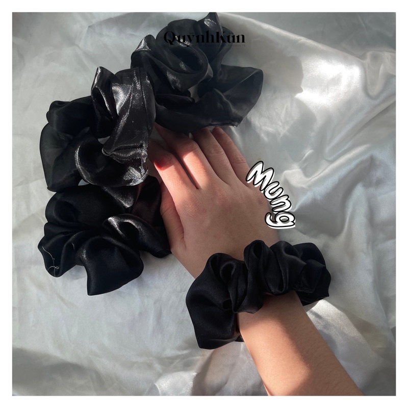 [GAM MÀU ĐEN] Scrunchie QK