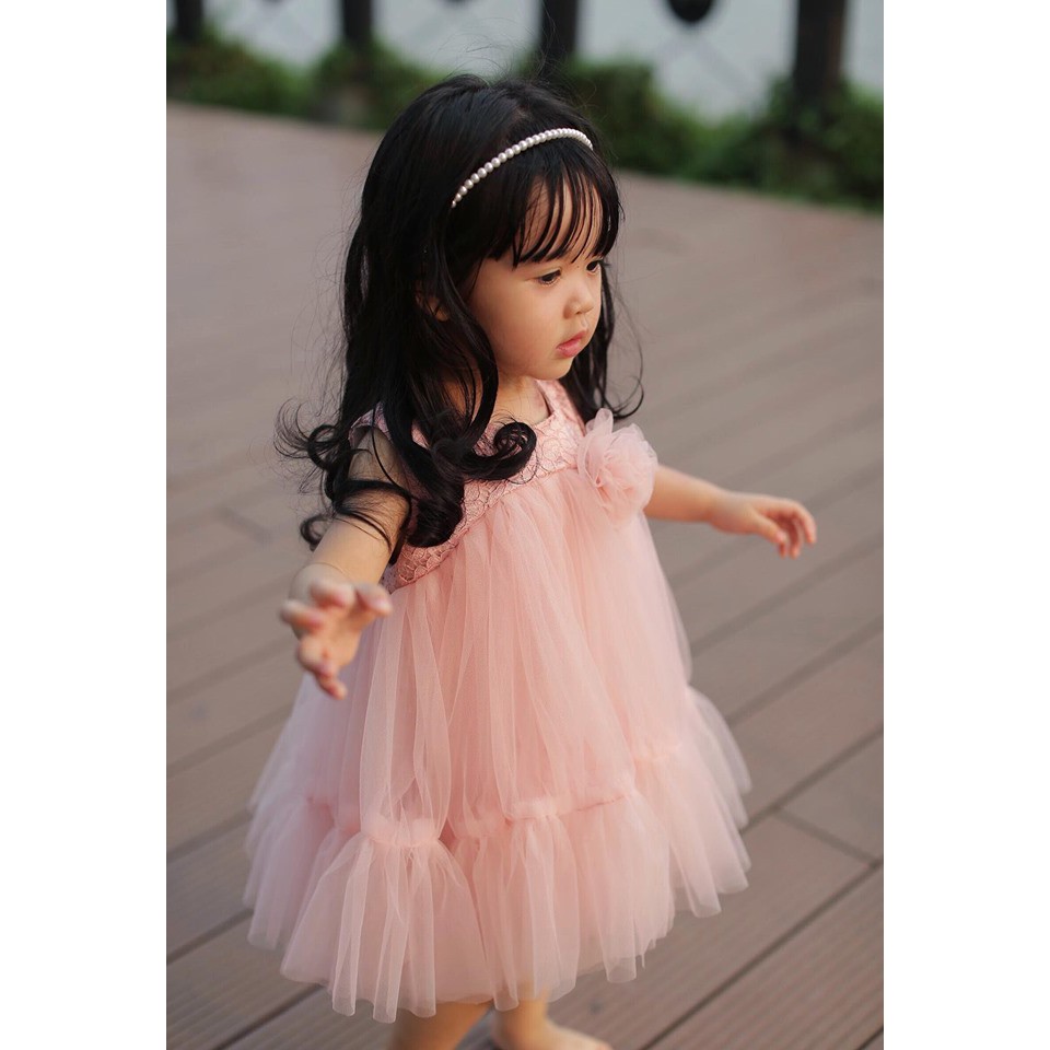 Váy đầm công chúa thiết kế bồng bềnh cho bé yêu