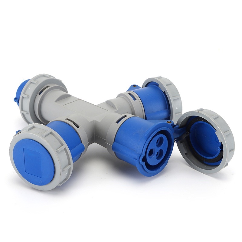 Ổ cắm công nghiệp chia 3 IP 67 (3F16A)