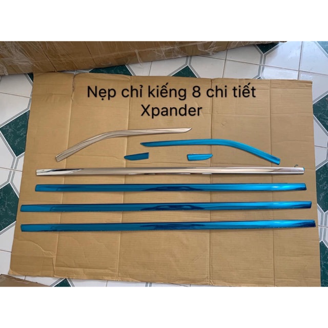 Nẹp chân kính Xpander 8 ct