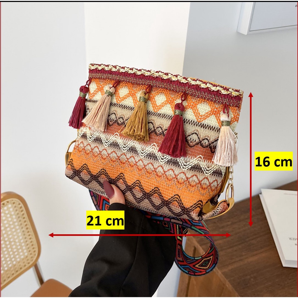 Túi Xách Đeo Chéo Nữ Họa Tiết Thổ Cẩm Đi Du Lịch Đi Chơi Kích thước: 21*17*8cm