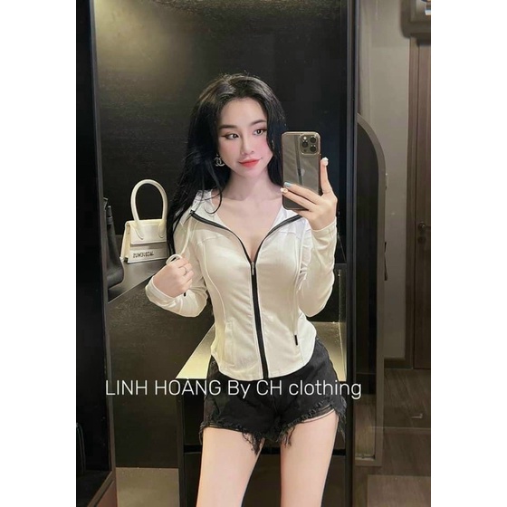 ANU77 - ÁO KHOÁC MŨ LIỀN TRƠN KHOÁ ĐEN 4M