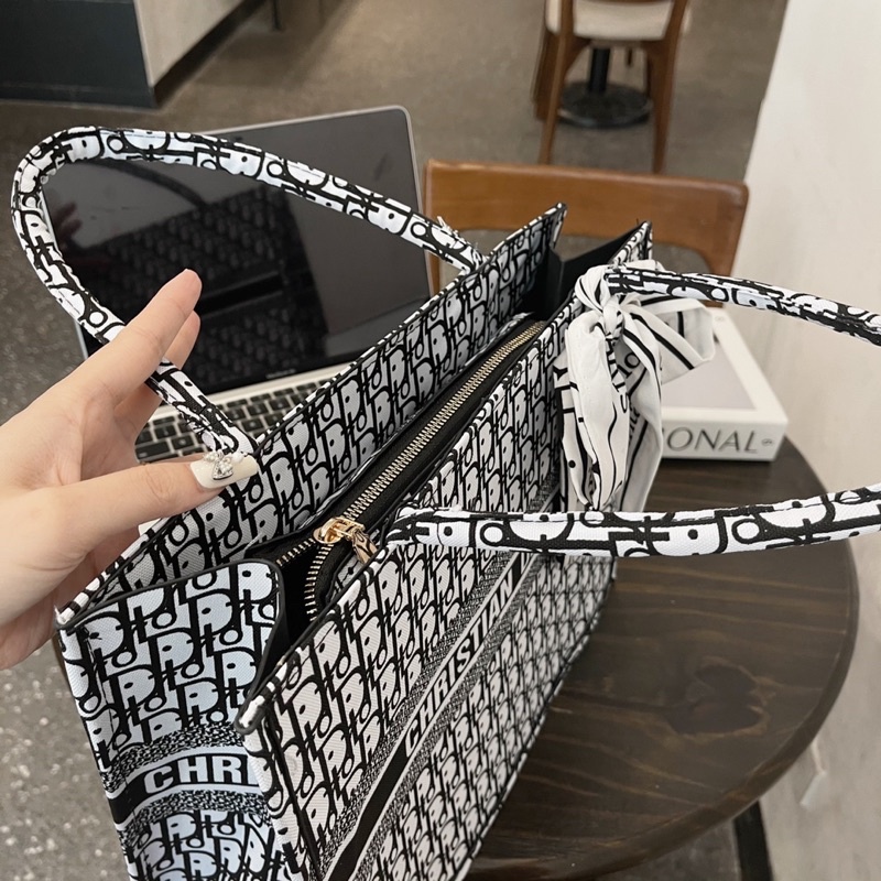 túi công sở thổ cẩm chữ sz 35 siêu xinh tặng kèm khăn lụa