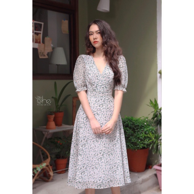 Emily Dress- Đầm hoa cổ V maxi tay phồng- SDX79 | BigBuy360 - bigbuy360.vn