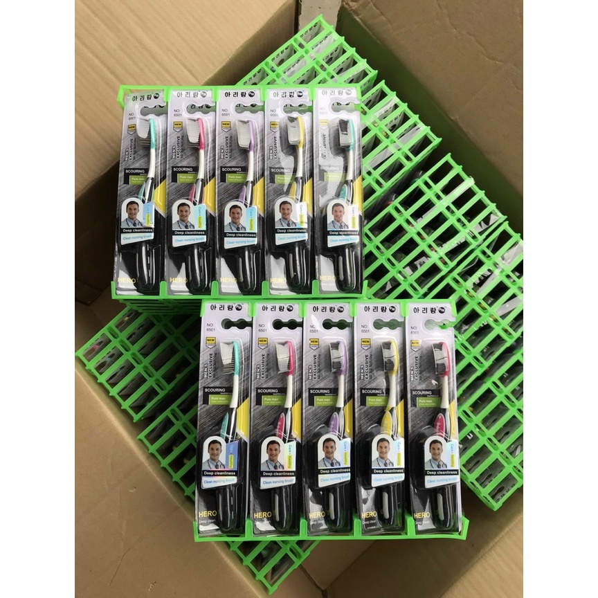 Sỉ Lố 30 Bàn Chải Đánh Răng HERO Loại Cao Cấp 6501