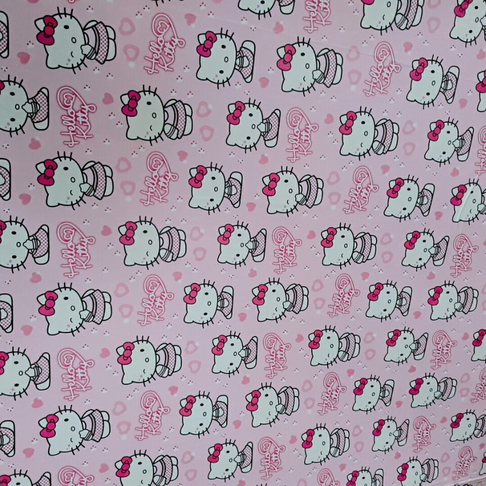 Giấy dán tường kitty dễ thương khổ rộng 0.45m