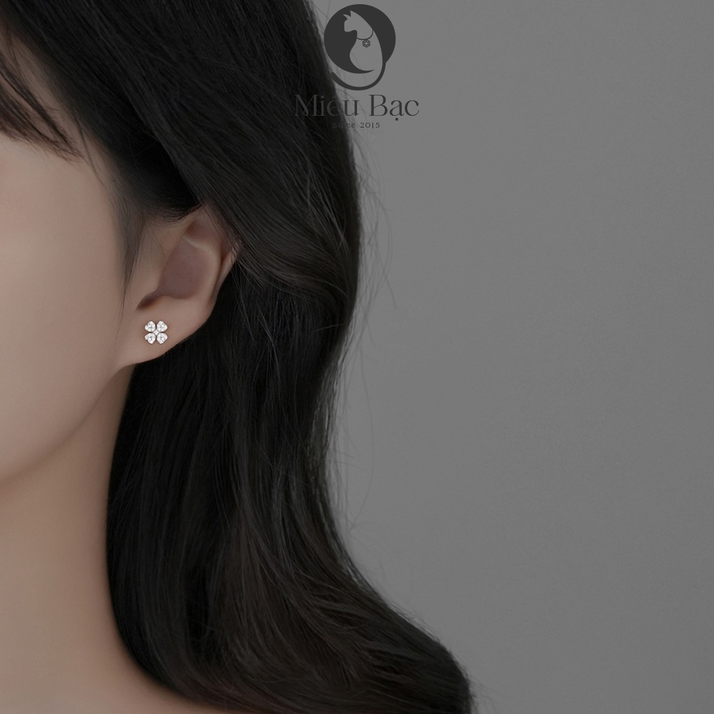 Bông tai nữ Miêu Bạc cỏ bốn lá đính đá dễ thương chất liệu bạc 925 thời trang phụ kiện trang sức nữ E044