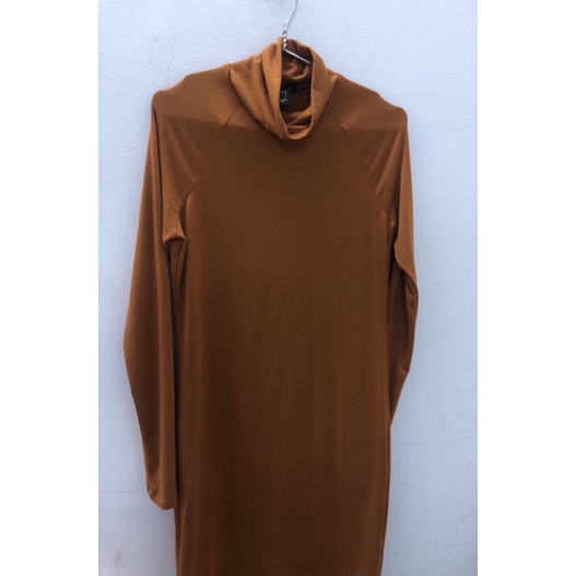 Đầm thu đông f21