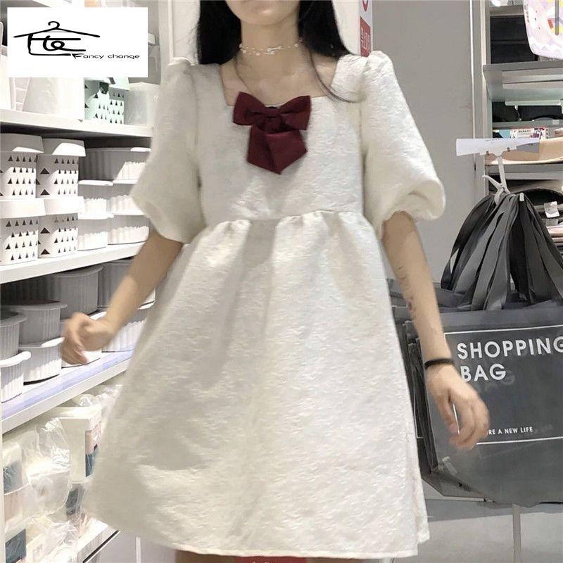 Đầm Công Chúa Cổ Vuông Tay Phồng Màu Trắng Kiểu Pháp Thời Trang Mùa Hè Cho Nữ