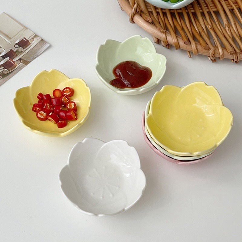 Đĩa sứ mini hình cá trích, hoa anh đào dễ thương dành cho bé ăn dặm ADKN, bát gốm sứ SAMI KIDS