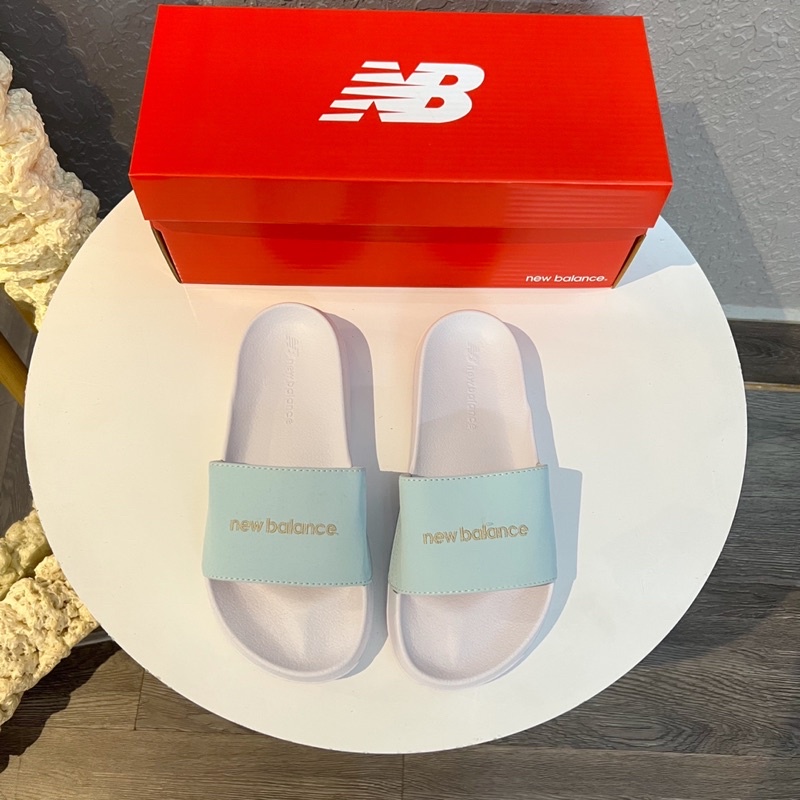 Dép NewBalance Black & Green & White & Blue logo thêu