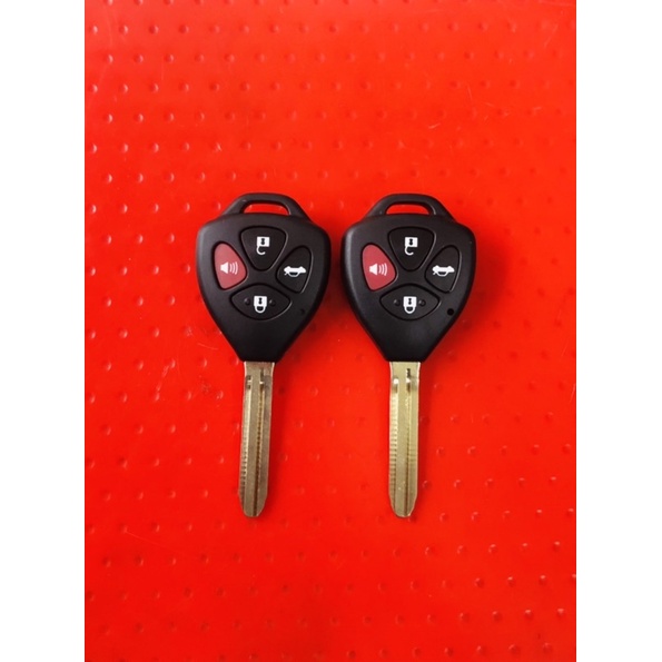 Vỏ chìa khoá ô tô Toyota Camry 4 nút