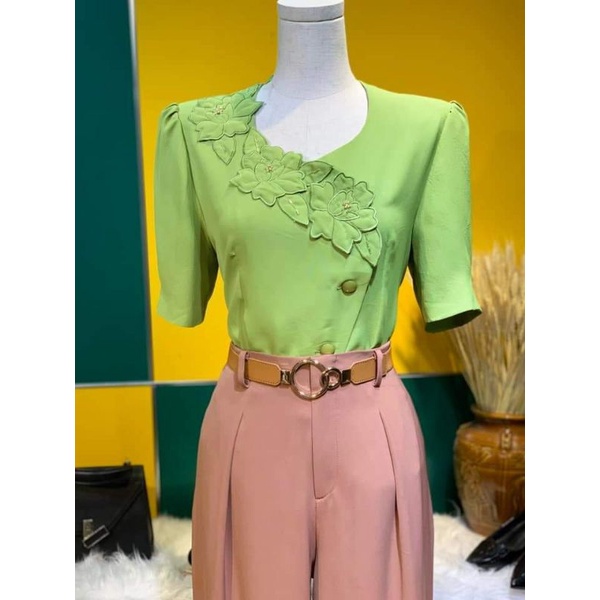 Áo Vintage màu xanh lá - hàng si