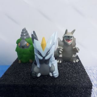 Set mô hình Pokemon Black Kyurem ( KID)
