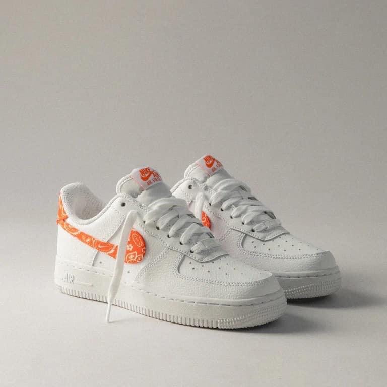 Giày Air Force 1 07 ESSENTIAL - DJ9942-102 - Trắng cam