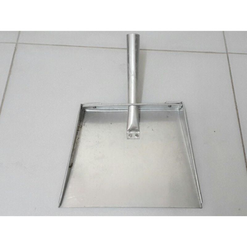 Hót rác tôn loại dầy
