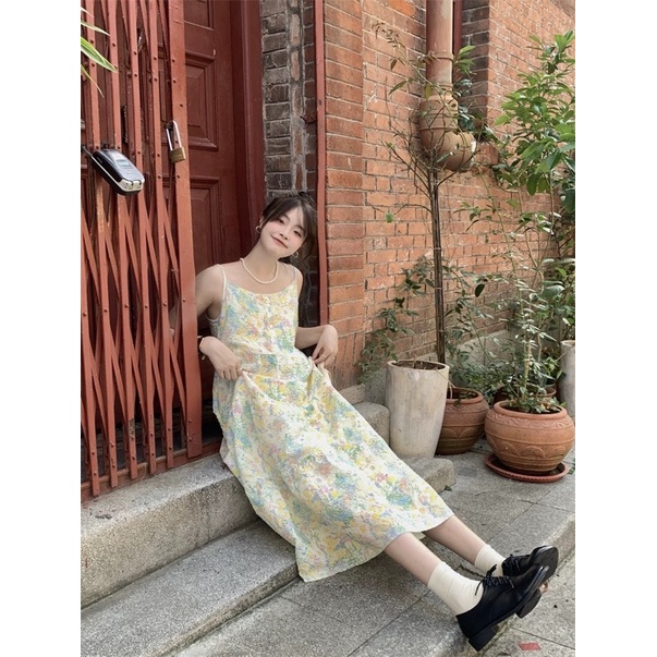 Váy 2 dây hoa nhí chất nhún siêu đẹp siêu xinh, màu ngoài lên chuẩn chỉnh họa tiết hoa nhí