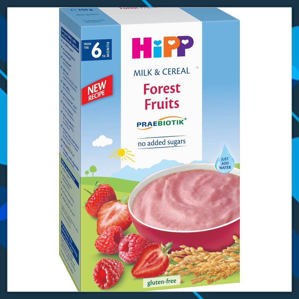 Bột ăn dặm HiPP 250g dinh dưỡng sữa hoa quả rừng dành cho trẻ từ 6 tháng tuổi trở lên.