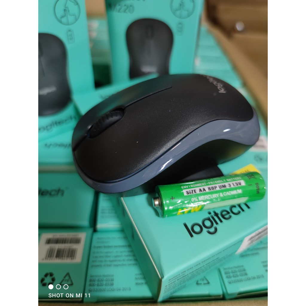 Chuột Không Dây Logitech M220 Không Tiếng Động- Có Công Tắc On/Off - Độ Nhạy Cao - Bảo Hành 12 Tháng