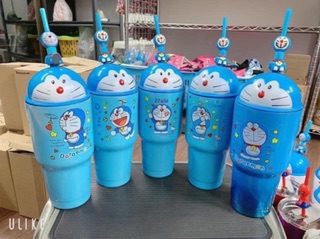 LY GIỮ NHIỆT NẮP 3D KITTY & DOREMON