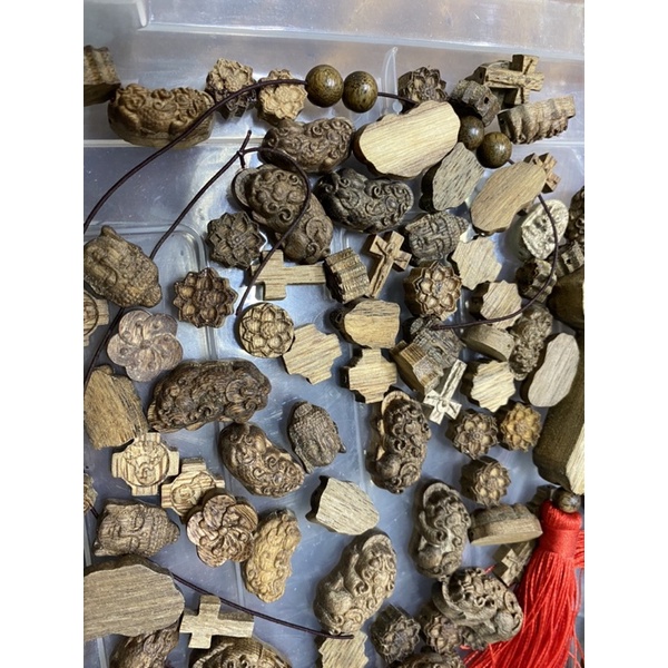 Bán lẻ hạt trầm sỉ đủ size.