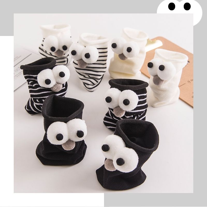 Vớ Ren Kẻ Sọc Trắng Đen Họa Tiết Đôi Mắt To Hoạt Hình Phong Cách Nhật Bản Đáng Yêu Cho Nữ