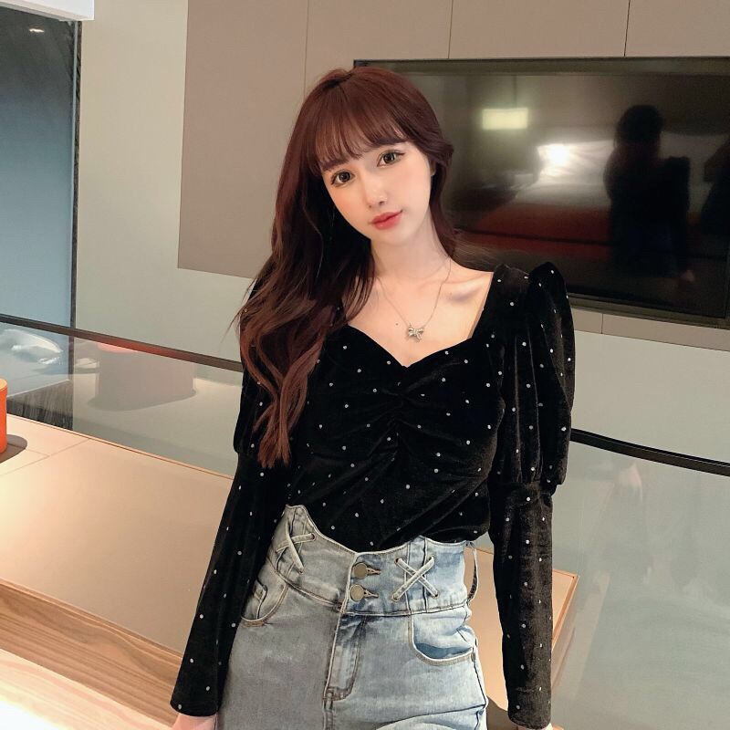 Áo nhung chấm nhũ tay bo phồng