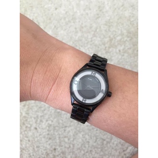 Đồng Hồ Nữ Marc Jacobs Tether Black MBM3419