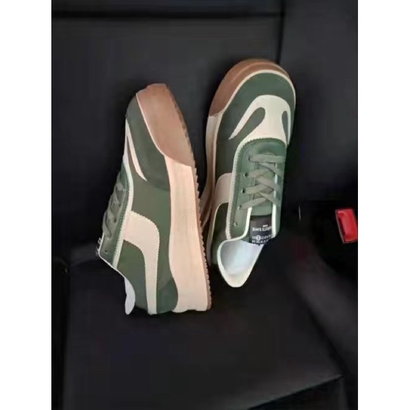 Giày cao cổ  độn đế khủng / CLIP THẬT bốt martin🤩giày tăng chiều cao,boot da trắng (TRẢ trước TẾT) | BigBuy360 - bigbuy360.vn