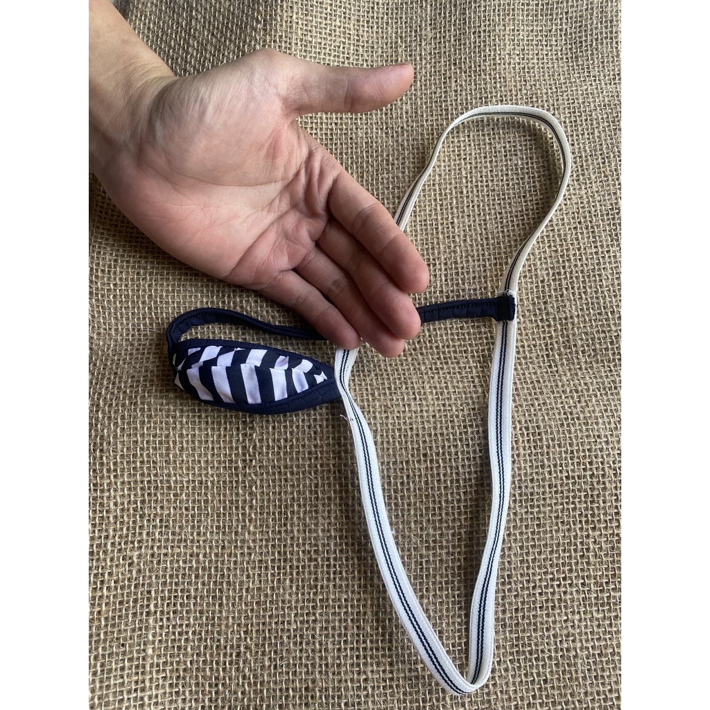 Quần lót nam siêu nhỏ