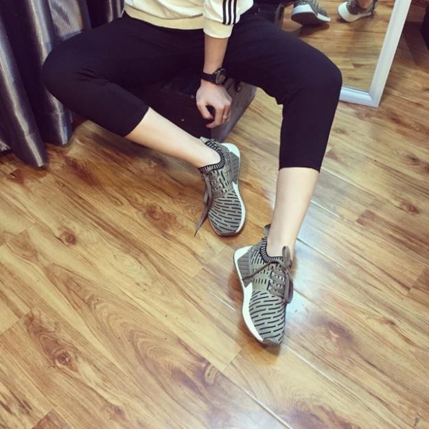 HC 𝐒𝐀𝐋𝐄 𝐒Ố𝐂 GIÀY SNEAKER ADIDAS MND R2 CARGO GREEN 2020 NEW ' NEW