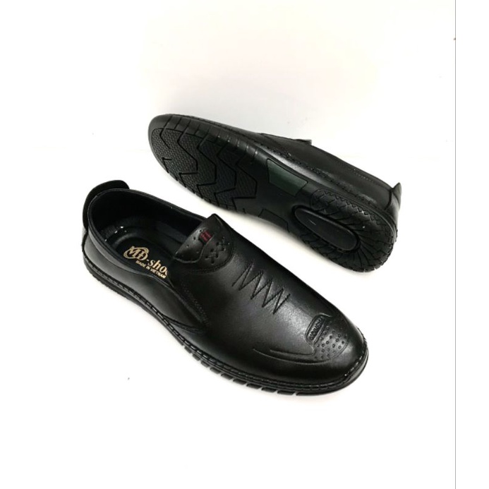 Giày lười nam da bò thật..đế cao su mềm..size từ 37-&gt;42..mã LC01..màu đen..bảo hành 1 năm