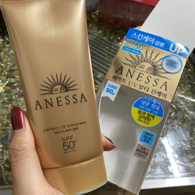 Gel chống nắng Anessa
